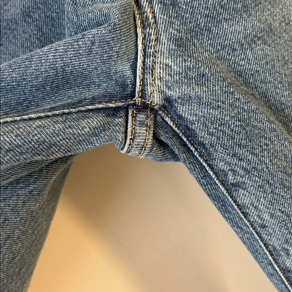 Toteme Regular Fit Slim Straight High Waist Jeans Vintage Wash 425 - Picture 6 of 10